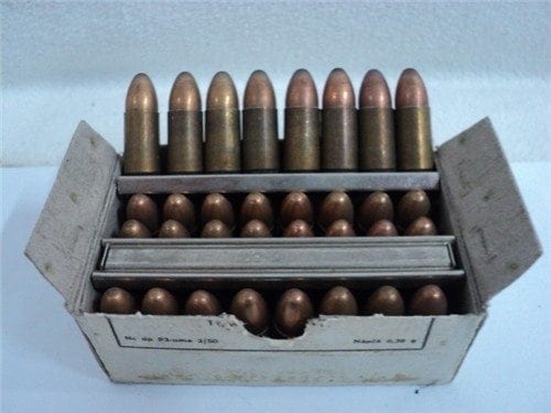 9MM Czech ball ammo in 40 round box and stripper clips. 40 round pack. - Image 2