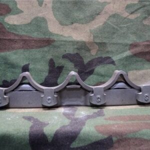 40mm L-60 Bofors four shot clip, solid center