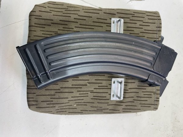 Ak-47 mag pouch and 2 thirty round mags. - Image 3