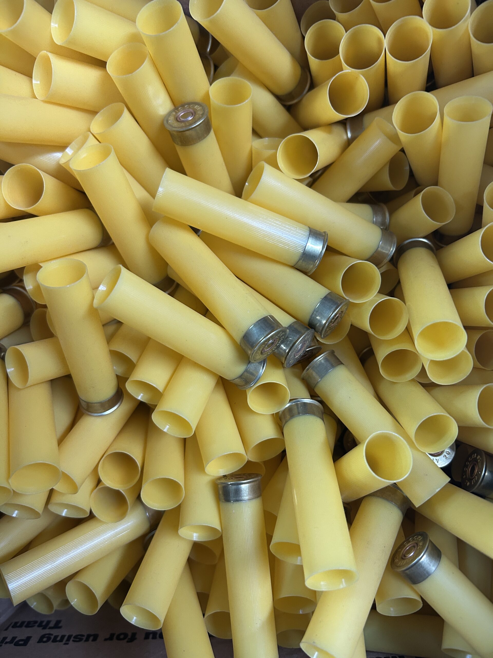 Fiocchi Hull 20ga 2.75" Primed Yellow. 500 box