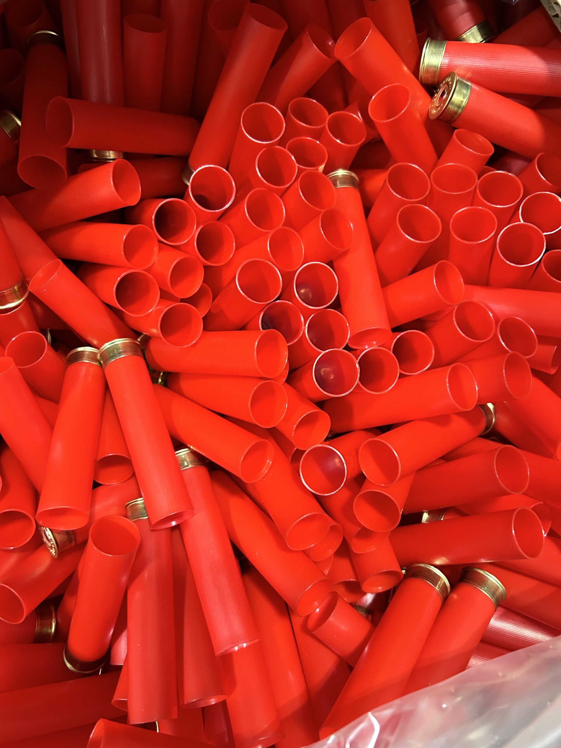 Baschieri & pellagri 28ga 2.75" 8mm Primed Hull (500/bag)